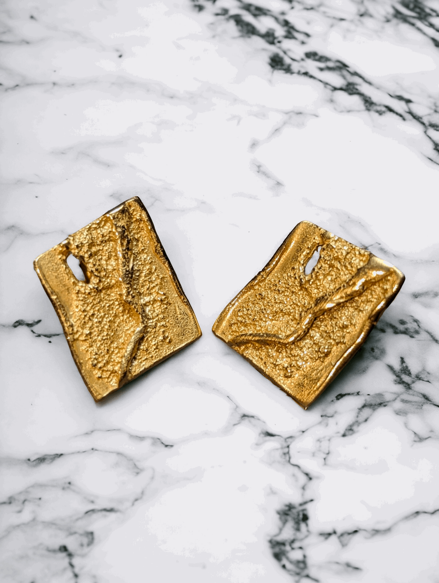 18K Brisa Irregular Earrings - YuuJewels