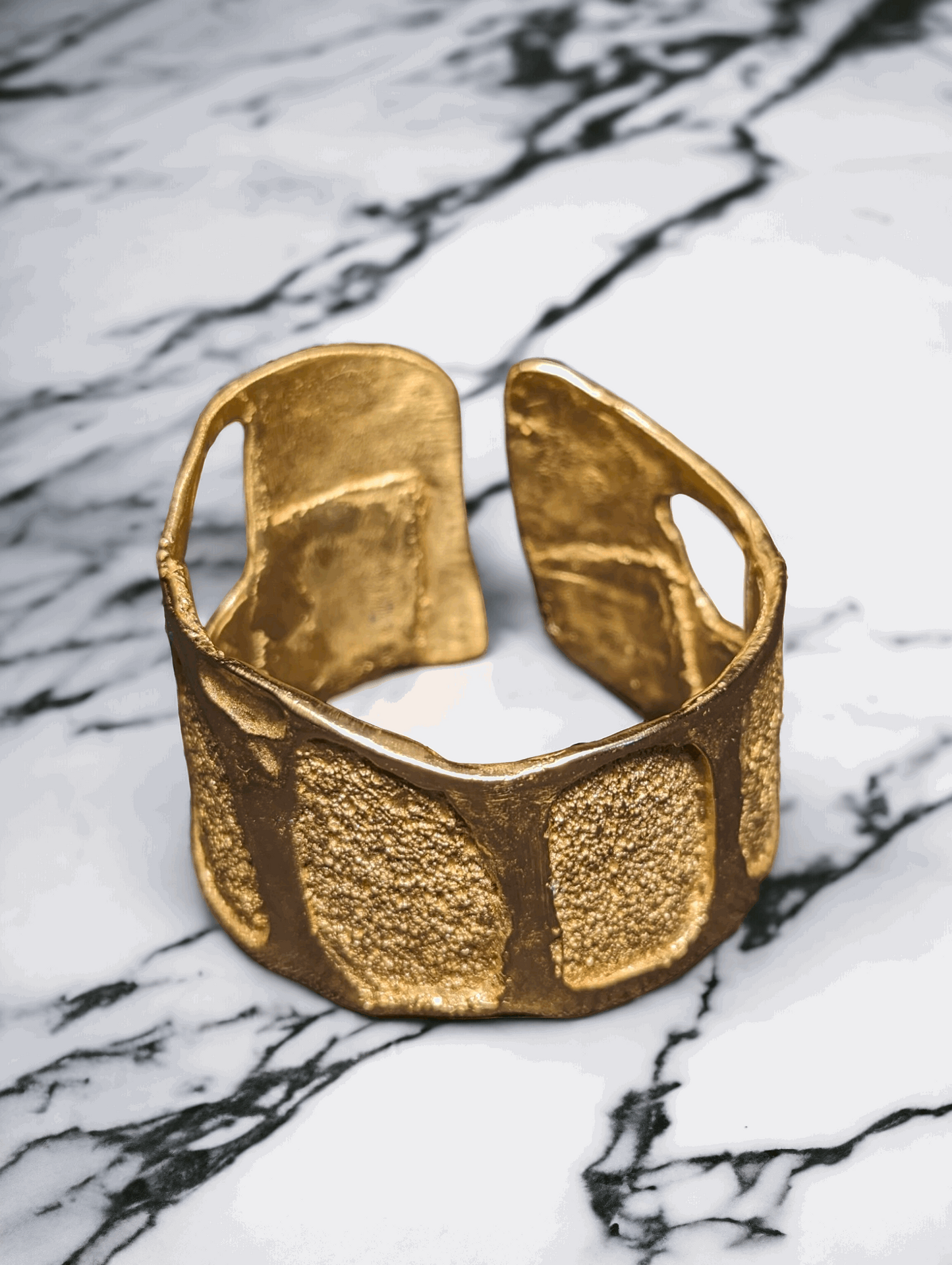 18K Manica Regia Bracelet for Women - YuuJewels