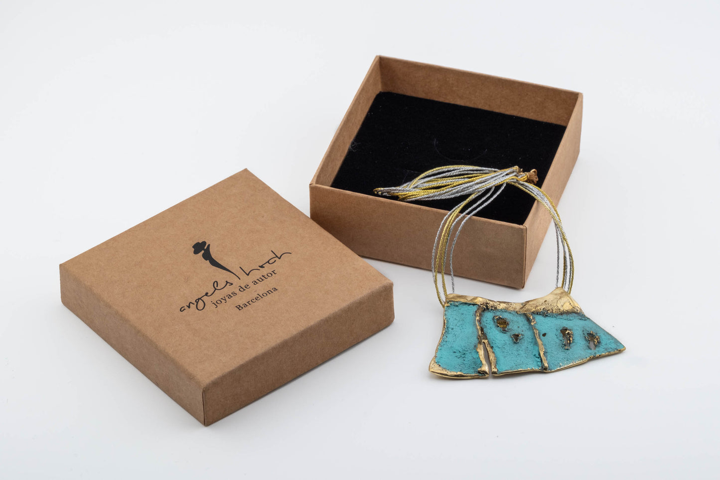Modernist Horizon Necklace for Women - YuuJewels