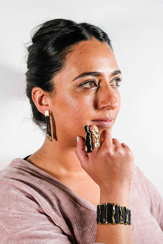 Sculpted Gold Cuff Bracelet for Women - YuuJewels