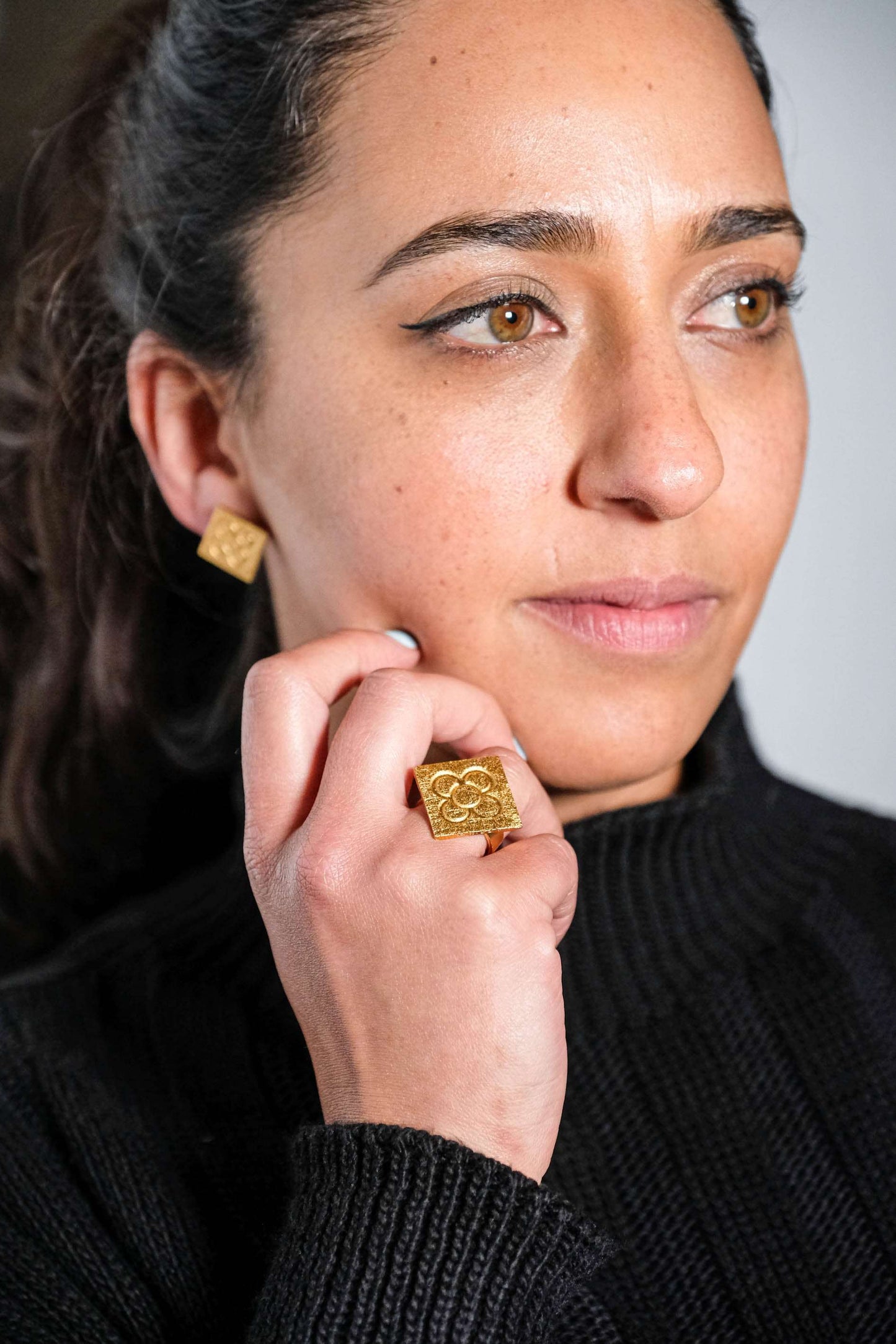 Square Catalan Panot Flower Earrings - YuuJewels