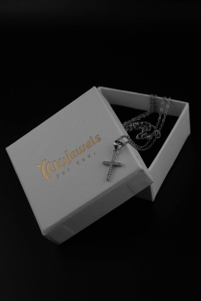Zirconia Cross Necklace | 925 Silver - YuuJewels