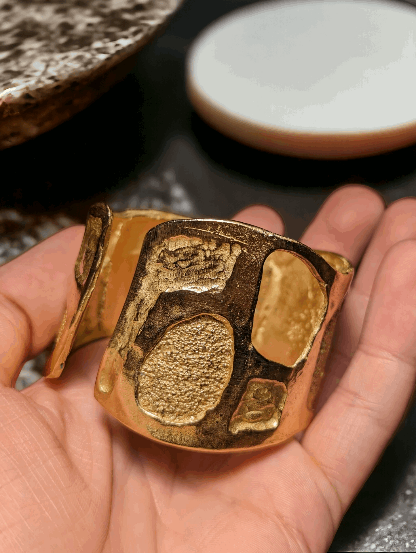 18K Manica Regia Bracelet for Women - YuuJewels 