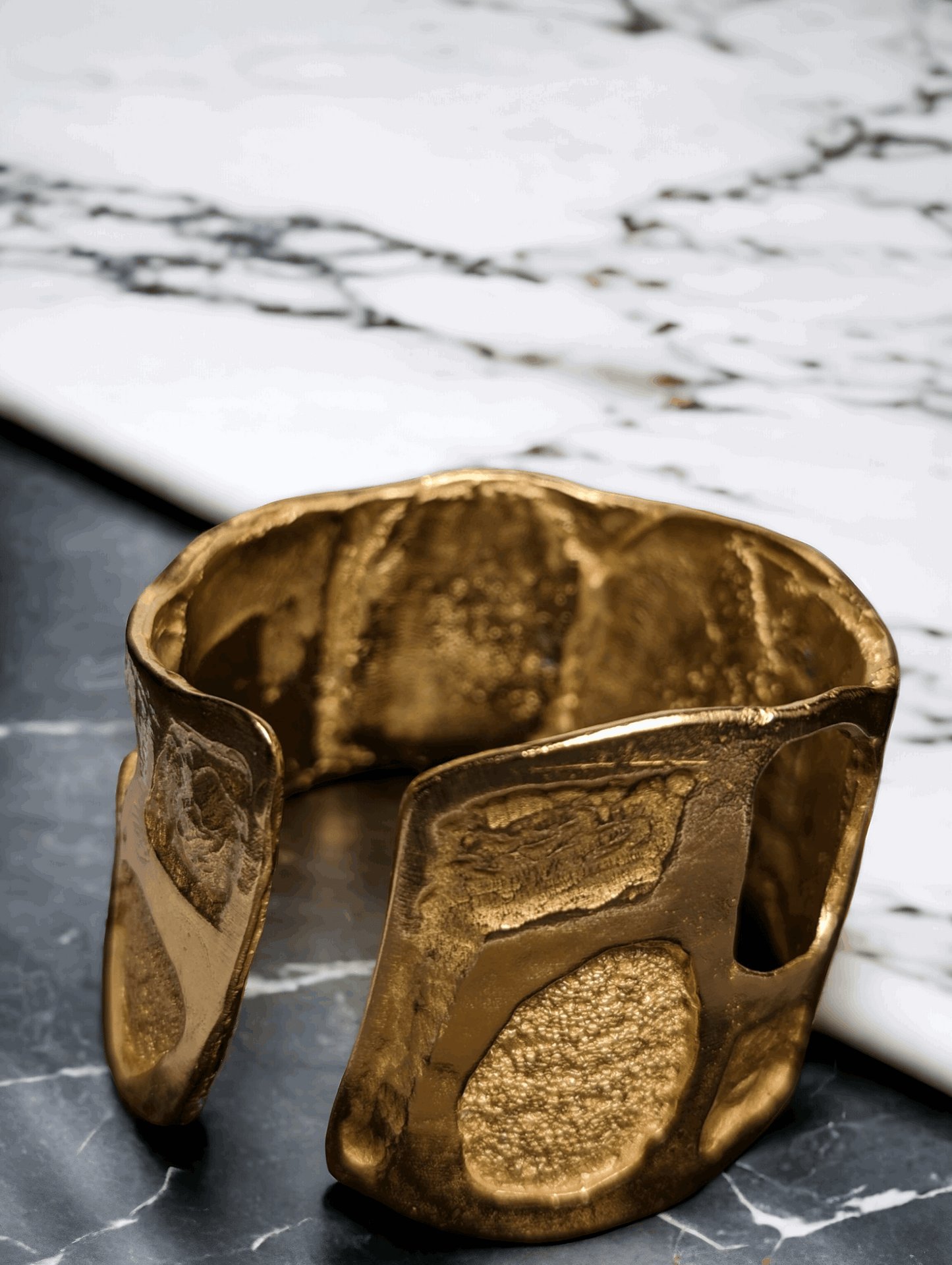 18K Manica Regia Bracelet for Women - YuuJewels 