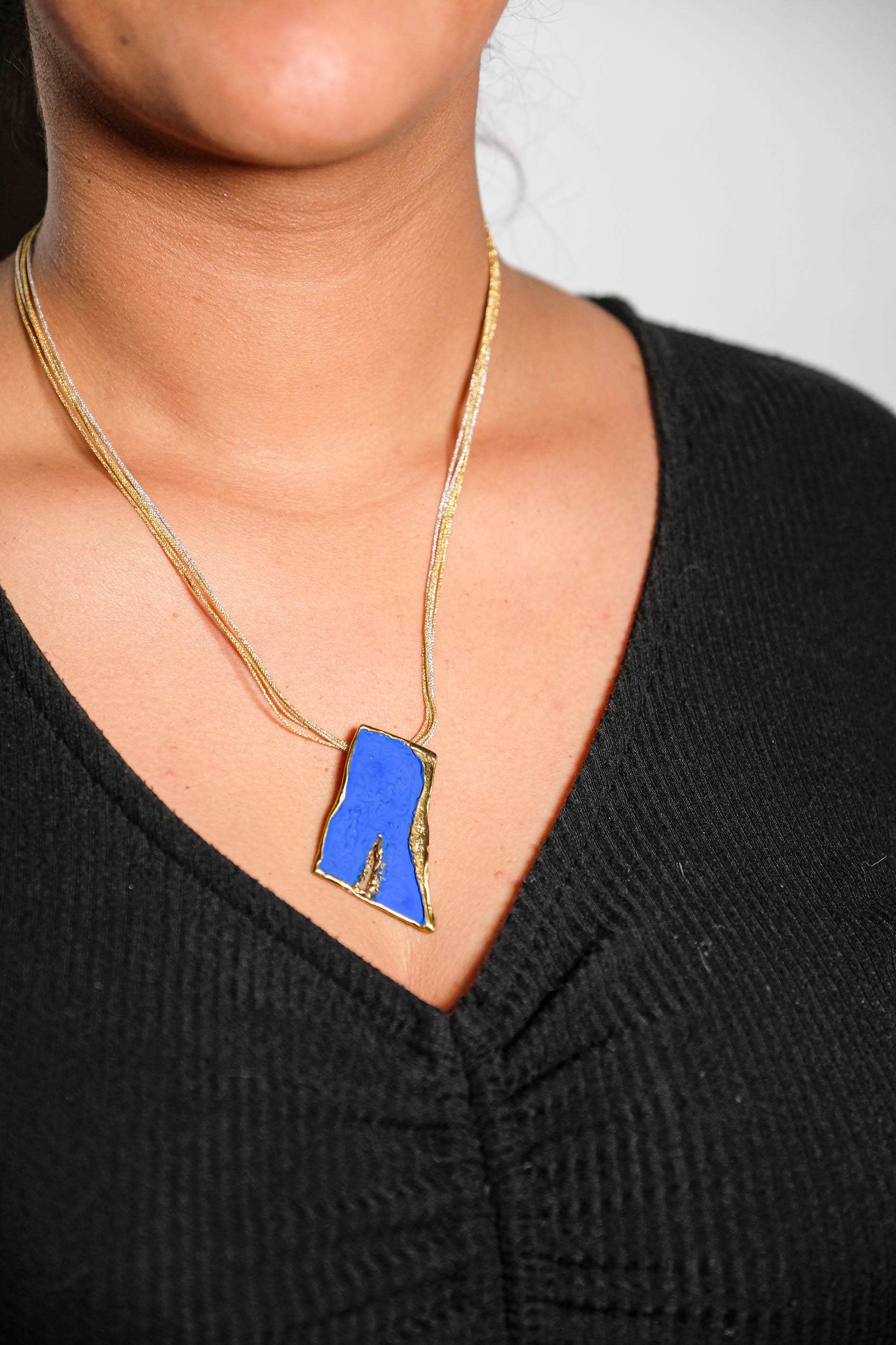 Navy Blue Irregular Necklace - YuuJewels