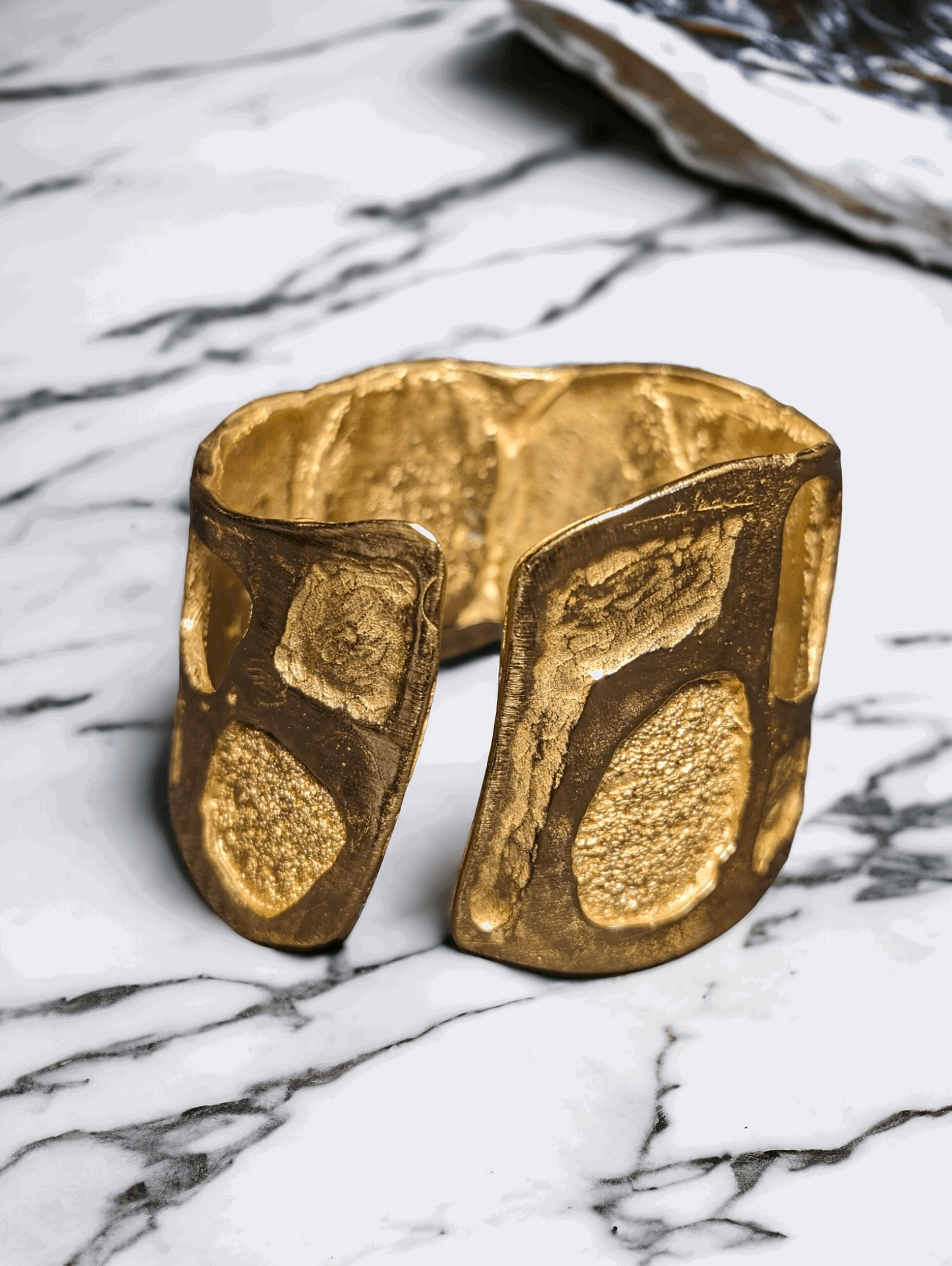 18K Gold Cuff Bracelet