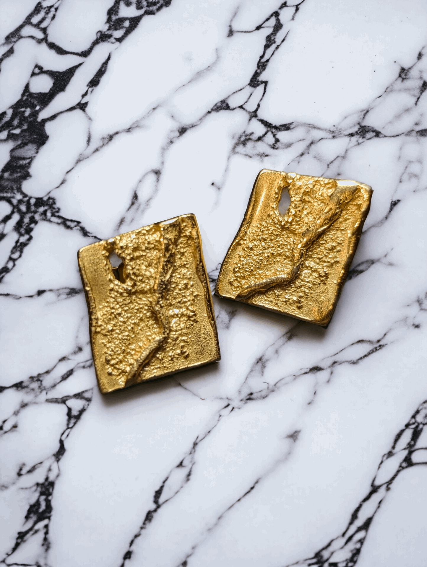 18K Gold Square Earrings