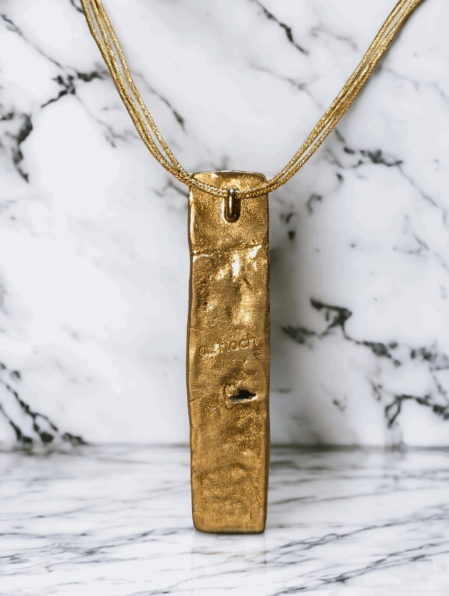 18K Gold Vertical Bar Pendant