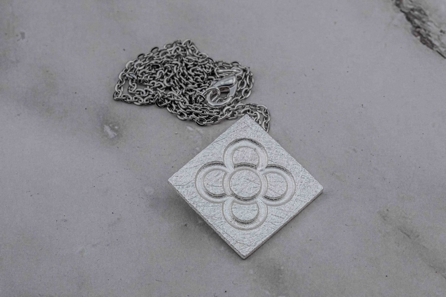 Square Catalan Panot Flower Pendant Necklace - YuuJewels 