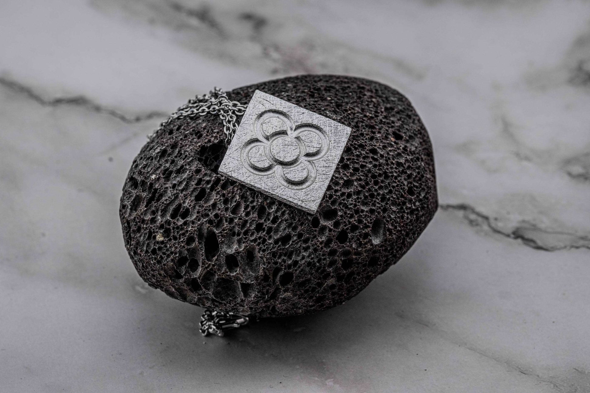 Square Catalan Panot Flower Pendant Necklace - YuuJewels 